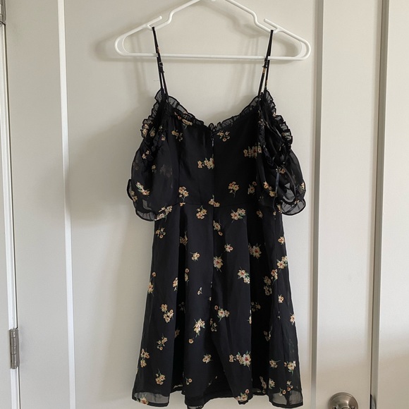 Forever 21 Dress Size Small - Picture 2 of 5